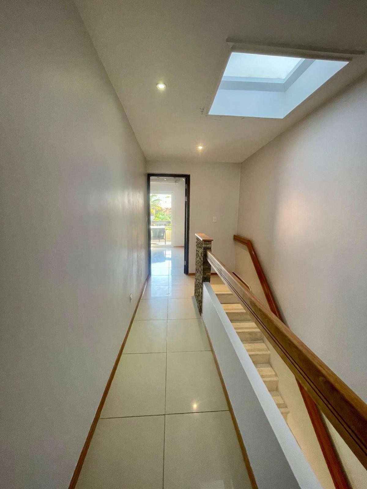 Eagle Beach Luxury House, Walking Distance To The Beach 팜비치 외부 사진