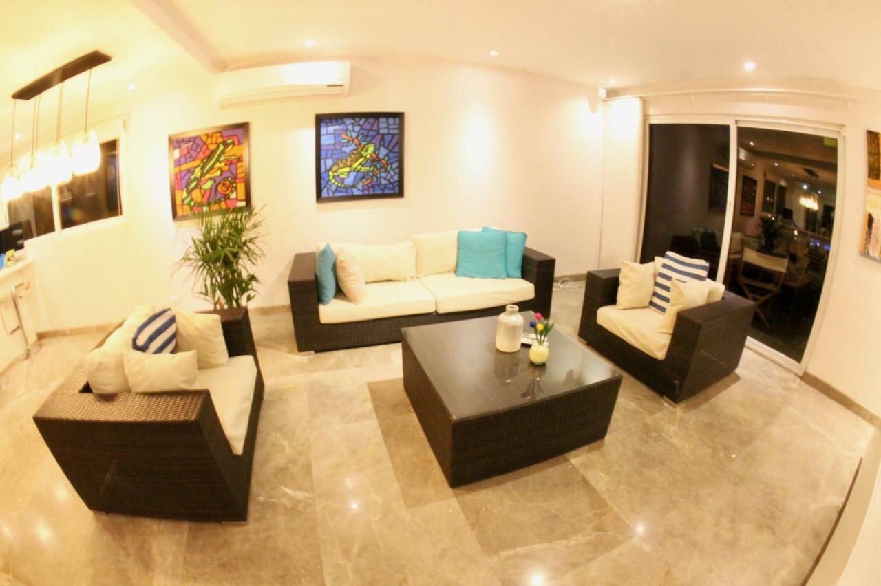 Eagle Beach Luxury House, Walking Distance To The Beach 팜비치 외부 사진